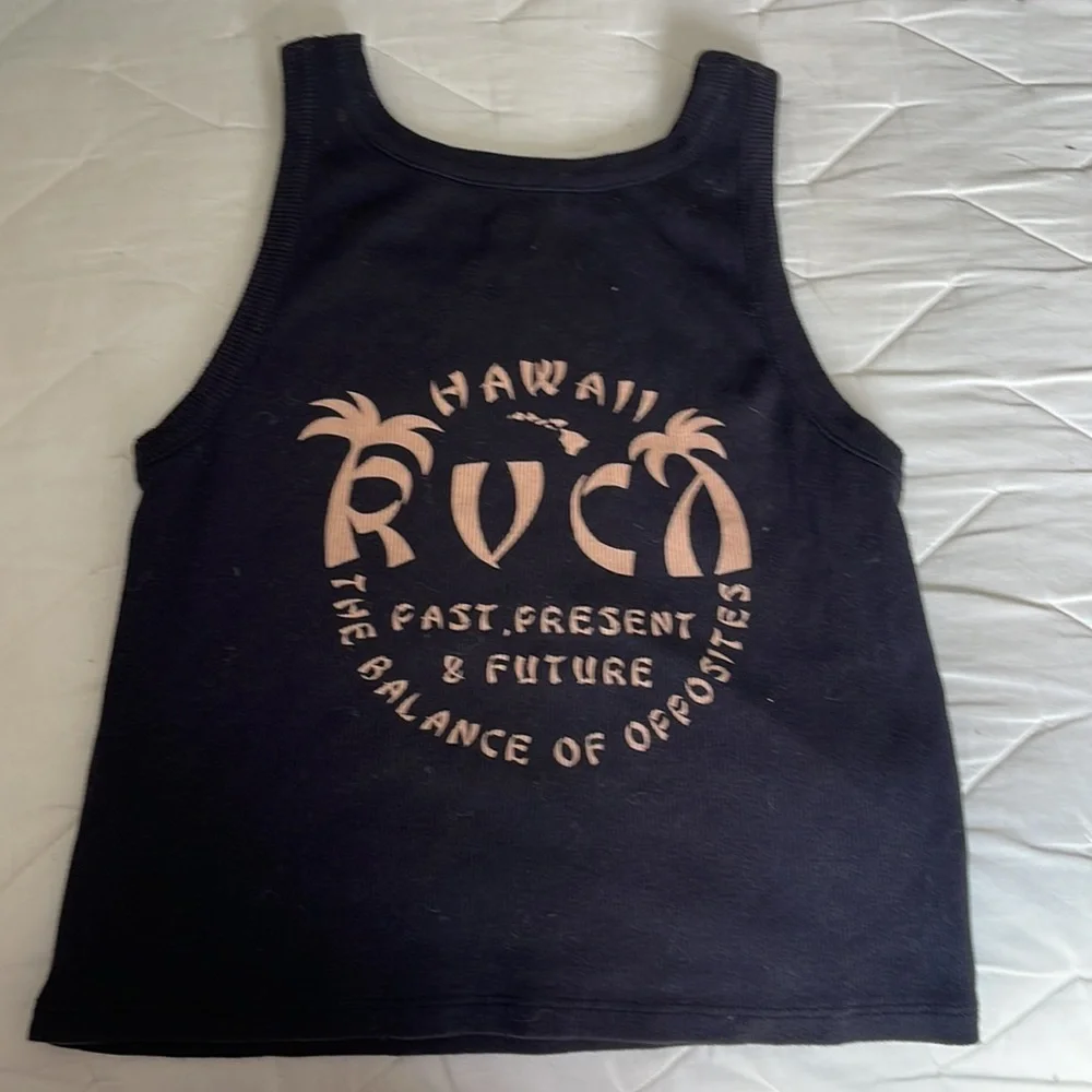 Cute Ruca crop top. From Hawaii - Picture 2 of 2